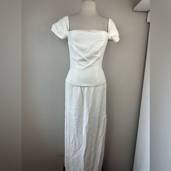 EUC Unbranded Women’s Dress - Picture 1 of 8